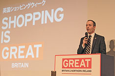 Lord Livingston spoke to delegates and guests.